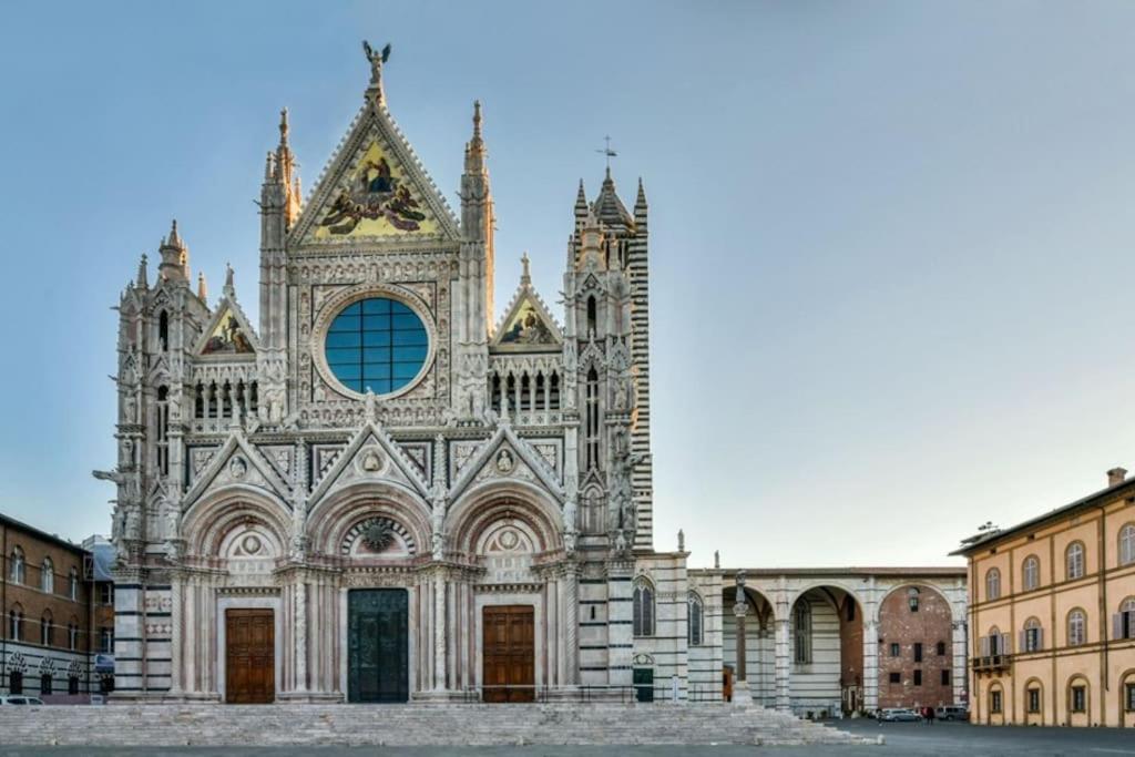 Apartament Palazzo Celsi Pollini Duomo Casa Emma Siena Zewnętrze zdjęcie